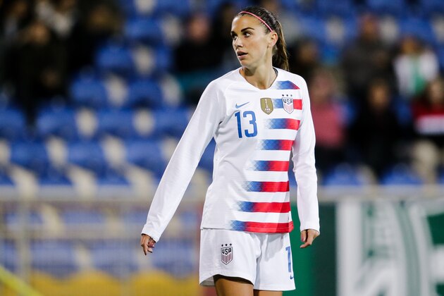 LISBON, PORTUGAL - NOVEMBER 8: Alex Morgan of USA Women during the  International Friendly Women  match between Portugal  v USA  at the Estadio Antonio Coimbra da Mota on November 8, 2018 in Lisbon Portugal (Photo by Erwin Spek/Soccrates/Getty Images)