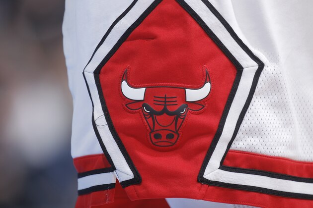 SACRAMENTO, CA - FEBRUARY 5: A close up shot of the Chicago Bulls logo during the game against the Sacramento Kings on February 5, 2018 at Golden 1 Center in Sacramento, California. NOTE TO USER: User expressly acknowledges and agrees that, by downloading and or using this photograph, User is consenting to the terms and conditions of the Getty Images Agreement. Mandatory Copyright Notice: Copyright 2018 NBAE (Photo by Rocky Widner/NBAE via Getty Images)