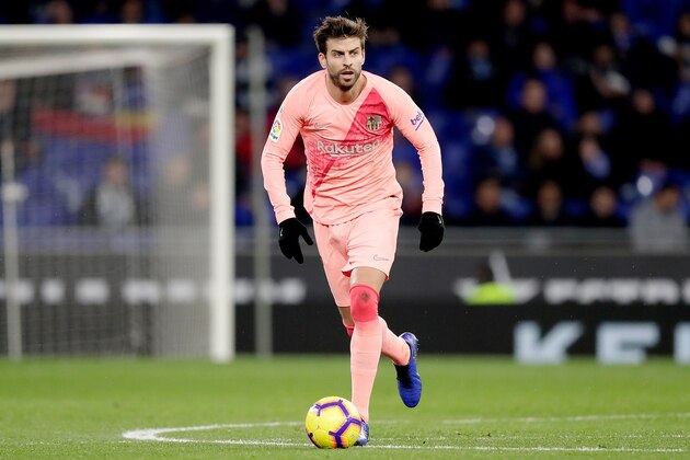 CORNELLA, SPAIN - DECEMBER 8: Gerard Pique of FC Barcelona  during the La Liga Santander  match between Espanyol v FC Barcelona at the RCDE Stadium on December 8, 2018 in Cornella Spain (Photo by Jeroen Meuwsen/Soccrates/Getty Images)