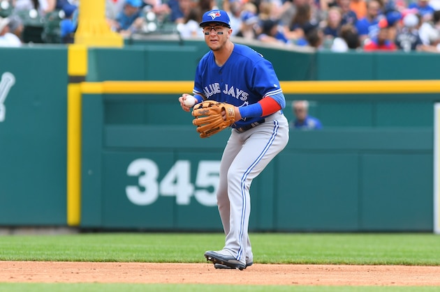DETROIT, MI - JULY 16:  Troy Tulowitzki #2 of the Toronto Blue Jays fields during the game against the Detroit Tigers at Comerica Park on July 16, 2017 in Detroit, Michigan. The Tigers defeated the Blue Jays 6-5.  (Photo by Mark Cunningham/MLB Photos via Getty Images)