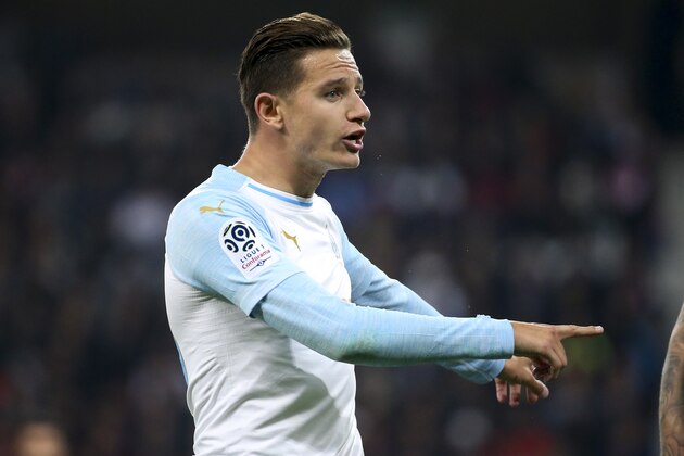 LILLE, FRANCE - SEPTEMBER 30: Florian Thauvin of Marseille during the french Ligue 1 match between Lille OSC (LOSC) and Olympique de Marseille (OM) at Stade Pierre Mauroy on September 30, 2018 in Lille, France. (Photo by Jean Catuffe/Getty Images)