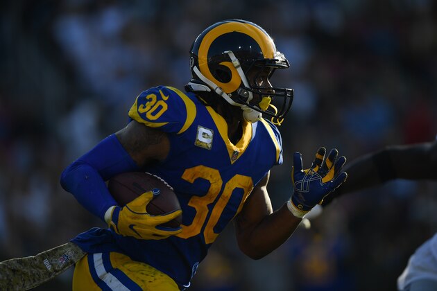 LOS ANGELES, CA - NOVEMBER 11: Running back Todd Gurley #30 of the Los Angeles Rams carries the ball in the third quarter against the Seattle Seahawks at Los Angeles Memorial Coliseum on November 11, 2018 in Los Angeles, California. (Photo by Harry How/Getty Images)