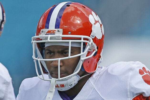 MIAMI GARDENS, FL - OCTOBER 24: C.J. Fuller #27 of the Clemson Tigers warms up prior to the game against the Miami Hurricanes on October 24, 2015 at Sun Life Stadium in Miami Gardens, Florida. Clemson defeated Miami 58-0. (Photo by Joel Auerbach/Getty Images)