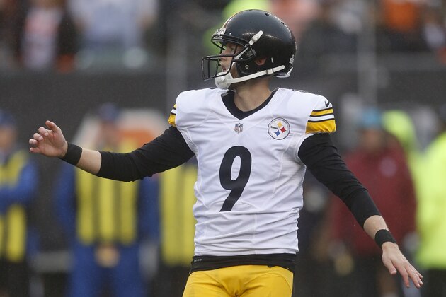 Pittsburgh Steelers kicker Chris Boswell watches his field goal in the second half of an NFL football game against the Cincinnati Bengals, Sunday, Oct. 14, 2018, in Cincinnati. (AP Photo/Gary Landers)