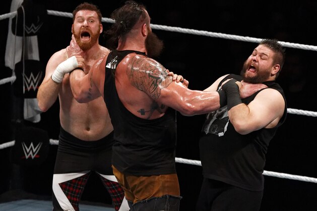 PARIS, FRANCE - MAY 19:  Braun Strowman (C) in action vs Sami Zayn (L) and Kevin Owens during WWE Live AccorHotels Arena Popb Paris Bercy on May 19, 2018 in Paris, France.  (Photo by Sylvain Lefevre/Getty Images)