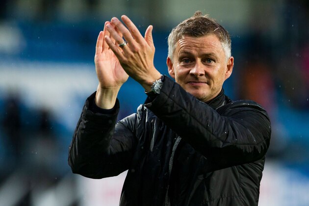 Molde FK´s headcoach Ole Gunnar Solskjaer celebrates after the UEFA Champions League third round, second leg qualifying football match between Molde FK and Hibernian at the Aker Stadium in Molde, Norway, on August 16, 2018. (Photo by Svein Ove Ekornesvaag / NTB SCANPIX / AFP) / Norway OUT        (Photo credit should read SVEIN OVE EKORNESVAAG/AFP/Getty Images)