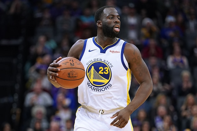 SACRAMENTO, CA - DECEMBER 14:  Draymond Green #23 of the Golden State Warriors dribbles the ball against the Sacramento Kings during an NBA basketball game at the Golden 1 Center on December 14, 2018 in Sacramento, California. NOTE TO USER: User expressly acknowledges and agrees that, by downloading and or using this photograph, User is consenting to the terms and conditions of the Getty Images License Agreement.  (Photo by Thearon W. Henderson/Getty Images)