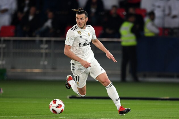 ABU DHABI, UNITED ARAB EMIRATES - DECEMBER 19: Gareth Bale of Real Madrid in action during the match between Kashima Antlers and Real Madrid on December 19, 2018 in Abu Dhabi, United Arab Emirates. (Photo by Etsuo Hara/Getty Images)