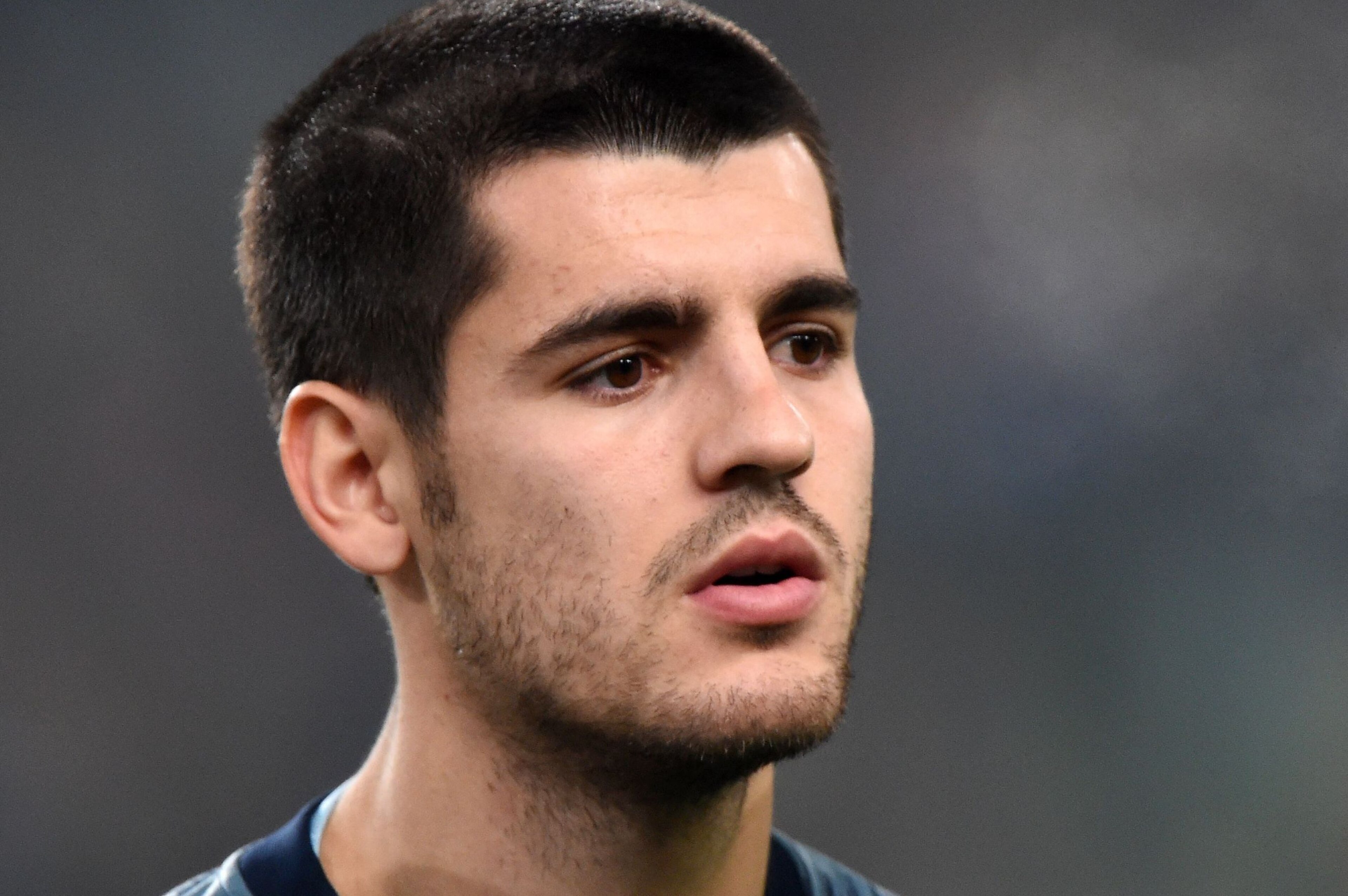 Chelsea's Spanish forward Alvaro Morata poses for a family picture during the UEFA Europa League Group L football match between MOL Vidi FC and Chelsea on December 13, 2018 in Budapest. (Photo by ATTILA KISBENEDEK / AFP)        (Photo credit should read ATTILA KISBENEDEK/AFP/Getty Images)