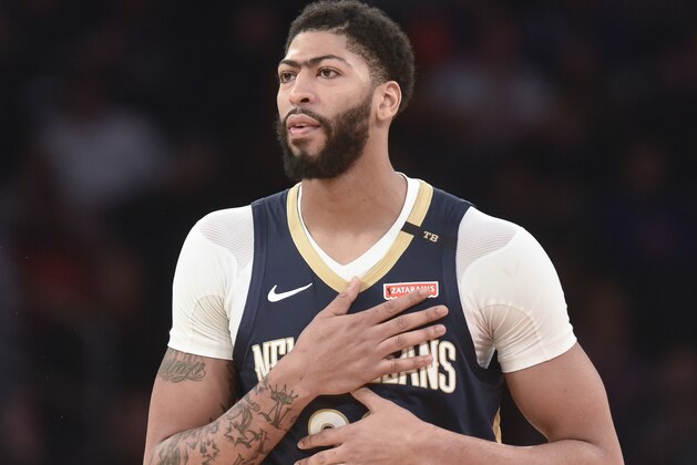 New Orleans Pelicans forward Anthony Davis (23) in the fourth quarter of an NBA basketball game, Friday, Nov. 23, 2018, in New York. (AP Photo/Howard Simmons)