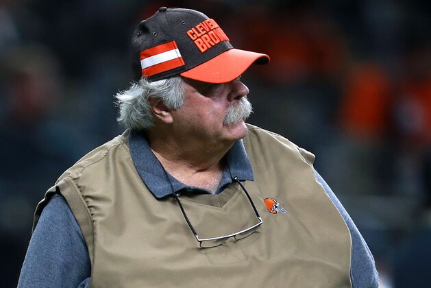 NEW ORLEANS, LA - SEPTEMBER 16:   Offensive line coach Bob Wylie of the Cleveland Browns looks on  during a game against the New Orleans Saints at Mercedes-Benz Superdome on September 16, 2018 in New Orleans, Louisiana.  (Photo by Sean Gardner/Getty Images)