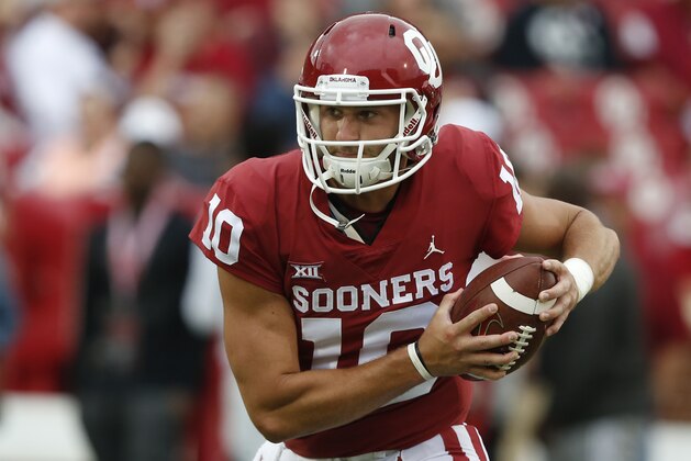 Oklahoma quarterback Austin Kendall (10) during an NCAA college football game between Army and Oklahoma in Norman, Okla., Saturday, Sept. 22, 2018. (AP Photo/Sue Ogrocki)