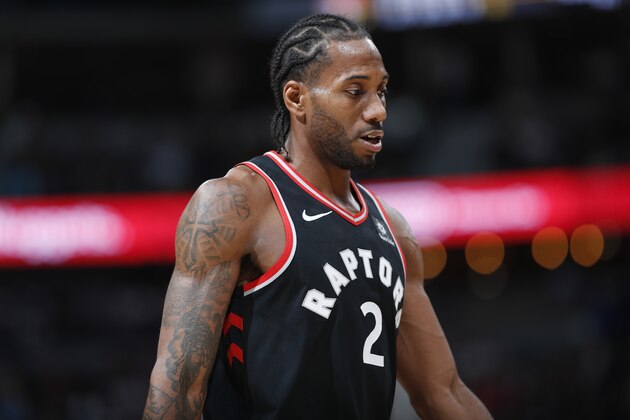 Toronto Raptors forward Kawhi Leonard (2) in the second half of an NBA basketball game Sunday, Dec. 16, 2018, in Denver. The Nuggets won 95-86. (AP Photo/David Zalubowski)