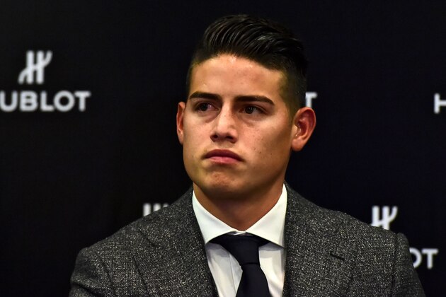 Colombian football star James Rodriguez attends a press conference in Bogota on December 20, 2018. (Photo by Juan BARRETO / AFP)        (Photo credit should read JUAN BARRETO/AFP/Getty Images)