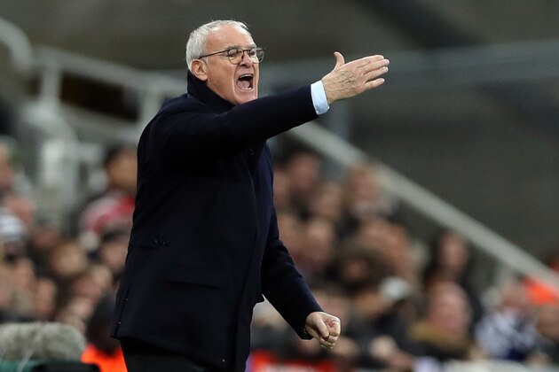 NEWCASTLE UPON TYNE, ENGLAND - DECEMBER 22: Claudio Ranieri, Manager of Fulham gives his team instructions during the Premier League match between Newcastle United and Fulham FC at St. James Park on December 22, 2018 in Newcastle upon Tyne, United Kingdom.  (Photo by Ian MacNicol/Getty Images)