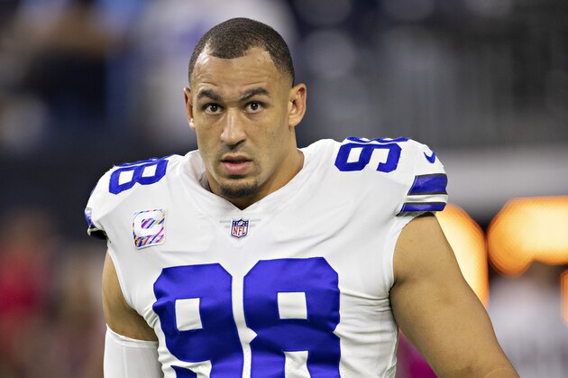 HOUSTON, TX - OCTOBER 7:  Tyrone Crawford #98 of the Dallas Cowboys warms up before a game against the Houston Texans at NRG Stadium on October 7, 2018 in Houston, Texans.  The Texans defeated the Cowboys in overtime 19-16.  (Photo by Wesley Hitt/Getty Images)