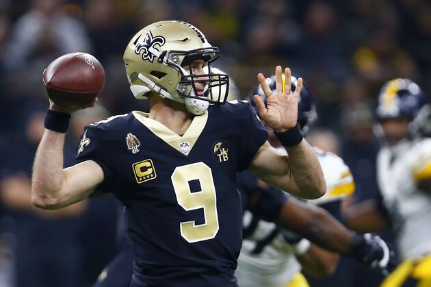 New Orleans Saints quarterback Drew Brees (9) passes in the first half of an NFL football game against the Pittsburgh Steelers in New Orleans, Sunday, Dec. 23, 2018. (AP Photo/Butch Dill)
