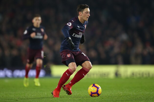 BRIGHTON, ENGLAND - DECEMBER 26: Mesut Ozil of Arsenal in action during the Premier League match between Brighton & Hove Albion and Arsenal FC at American Express Community Stadium on December 26, 2018 in Brighton, United Kingdom. (Photo by Steve Bardens/Getty Images)