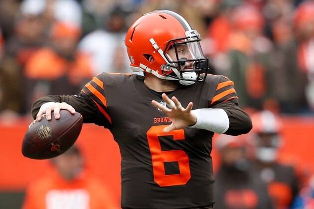 CLEVELAND, OH - DECEMBER 23:  Baker Mayfield #6 of the Cleveland Browns looks to pass during the first quarter against the Cincinnati Bengals at FirstEnergy Stadium on December 23, 2018 in Cleveland, Ohio. (Photo by Kirk Irwin/Getty Images)