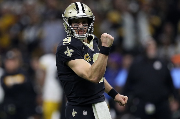 NEW ORLEANS, LOUISIANA - DECEMBER 23: Drew Brees #9 of the New Orleans Saints celebrates during the first half against the Pittsburg Steelers at the Mercedes-Benz Superdome on December 23, 2018 in New Orleans, Louisiana. (Photo by Chris Graythen/Getty Images)