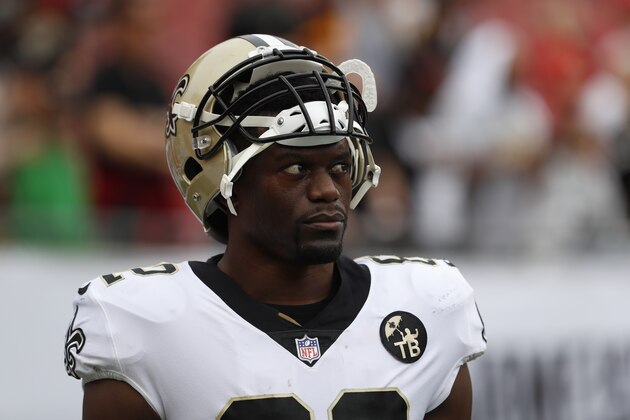 New Orleans Saints tight end Benjamin Watson (82) before an NFL football game against the Tampa Bay Buccaneers Sunday, Dec. 9, 2018, in Tampa, Fla. (AP Photo/Mark LoMoglio)