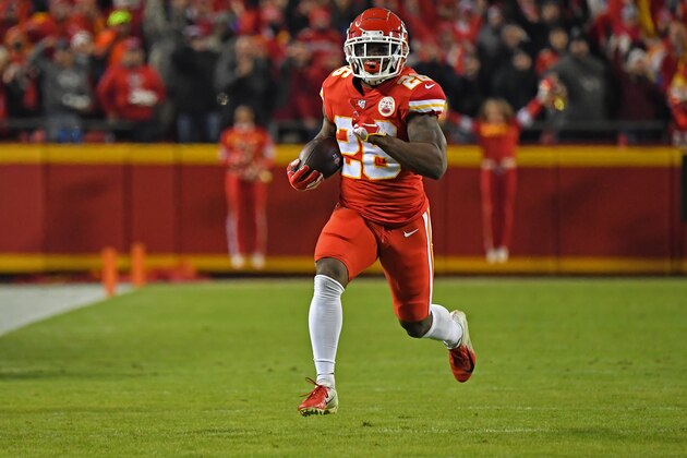 KANSAS CITY, MO - DECEMBER 13:  Running back Damien Williams #26 of the Kansas City Chiefs rushes down field during the first half against the Los Angeles Chargers on December 13, 2018 at Arrowhead Stadium in Kansas City, Missouri.  (Photo by Peter G. Aiken/Getty Images)