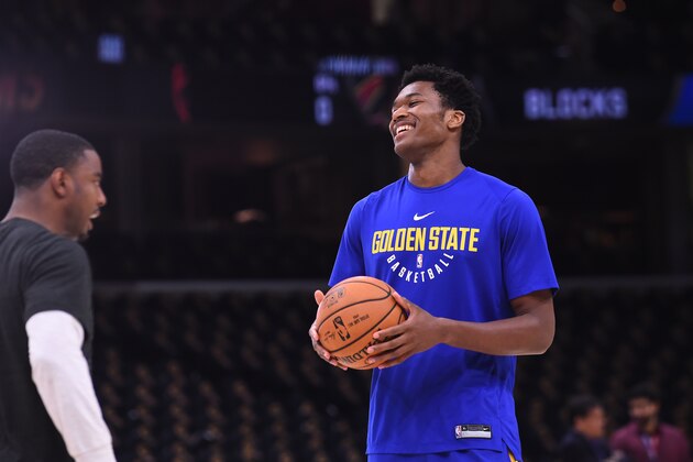 CLEVELAND, OH - JUNE 8:  Patrick McCaw #0 of the Golden State Warriors reacts before the game against the Cleveland Cavaliers during Game Four of the 2018 NBA Finals on June 8, 2018 at Quicken Loans Arena in Cleveland, Ohio. NOTE TO USER: User expressly acknowledges and agrees that, by downloading and or using this Photograph, user is consenting to the terms and conditions of the Getty Images License Agreement. Mandatory Copyright Notice: Copyright 2018 NBAE (Photo by Noah Graham/NBAE via Getty Images)