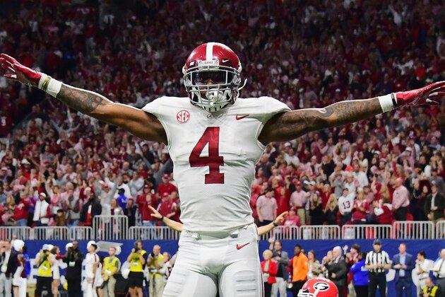 ATLANTA, GA - DECEMBER 01:  Saivion Smith #4 of the Alabama Crimson Tide reacts after breaking up a pass in the second half against the Georgia Bulldogs during the 2018 SEC Championship Game at Mercedes-Benz Stadium on December 1, 2018 in Atlanta, Georgia.  (Photo by Scott Cunningham/Getty Images)