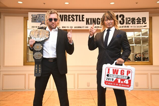 TOKYO, JAPAN - OCTOBER 09: Kenny Omega and Hiroshi Tanahashi during a press conference of the Wrestle Kingdom 13 at Meiji Kinenkan on October 9, 2018 in Tokyo, Japan. (Photo by New Japan Pro-Wrestling/Getty Images)