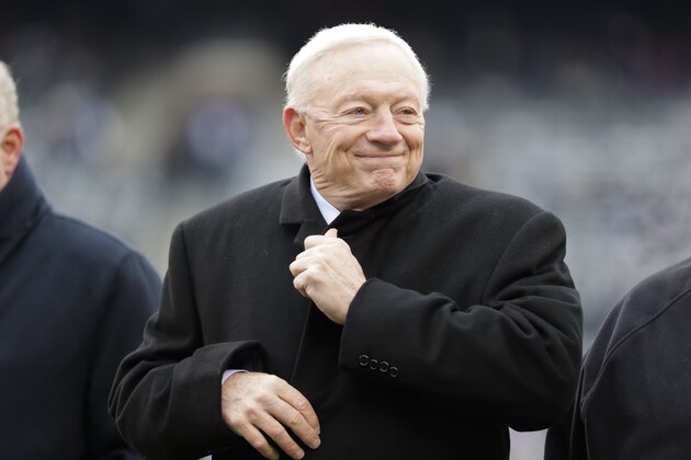 Dallas Cowboys owner Jerry Jones walks on the field before an NFL football game against the New York Giants, Sunday, Dec., 30, 2018, in East Rutherford, N.J. (AP Photo/Frank Franklin II)