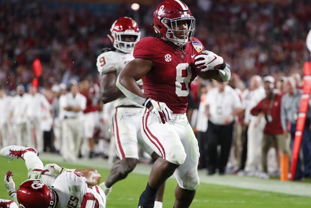 Alabama running back Josh Jacobs (8) runs for a touchdown, during the first half of the Orange Bowl NCAA college football game against Oklahoma, Saturday, Dec. 29, 2018, in Miami Gardens, Fla. (AP Photo/Wilfredo Lee)