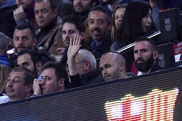 BARCELONA, SPAIN - DECEMBER 22:  Former Barcelona player, Andres Iniesta waves from the stands during the La Liga match between FC Barcelona and RC Celta de Vigo at Camp Nou on December 22, 2018 in Barcelona, Spain.  (Photo by Alex Caparros/Getty Images)