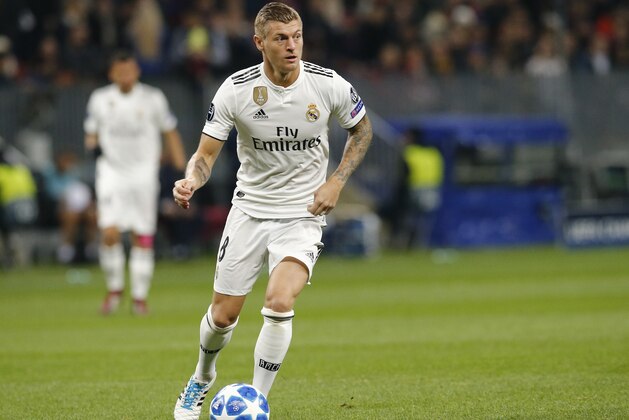 Real midfielder Toni Kroos controls the ball during a Group G Champions League soccer match between CSKA Moscow and Real Madrid at the Luzhniki Stadium in Moscow, Russia, Tuesday, Oct. 2, 2018. (AP Photo/Alexander Zemlianichenko)