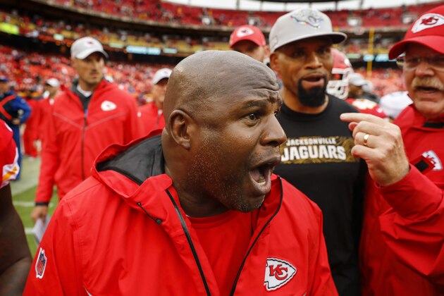 KANSAS CITY, MO - OCTOBER 7: Eric Bieniemy, offensive coordinator with the Kansas City Chiefs, shouted at a Jacksonville Jaguars player in anger as words were exchanged between the two teams in the Chiefs' 30-14 win in Kansas City, Missouri. (Photo by David Eulitt/Getty Images)