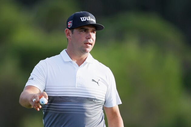LAHAINA, HI - JANUARY 04:  Gary Woodland of the United States acknowledges the crowd on the 17th green during the second round of the Sentry Tournament of Champions at the Plantation Course at Kapalua Golf Club on January 4, 2019 in Lahaina, Hawaii.  (Photo by Kevin C. Cox/Getty Images)