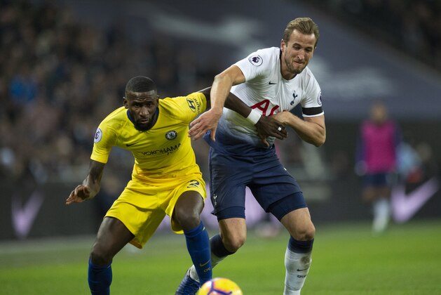 LONDON, ENGLAND - NOVEMBER 24: Harry Kane of Tottenham Hotspur and Antonio Rudiger of Chelsea in action during the Premier League match between Tottenham Hotspur and Chelsea FC at Tottenham Hotspur Stadium on November 24, 2018 in London, United Kingdom. (Photo by Visionhaus/Getty Images)