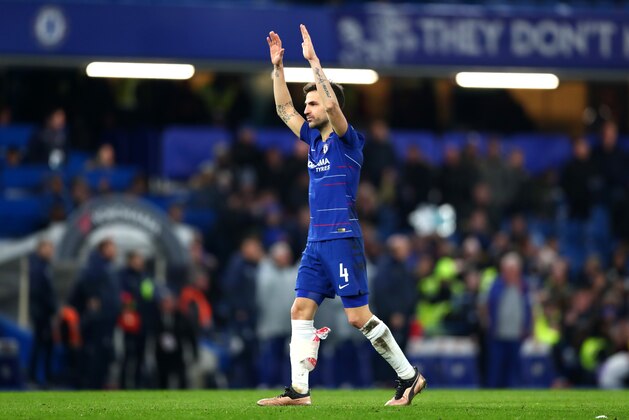 LONDON, ENGLAND - JANUARY 05:  Cesc Fabregas of Chelsea acknowledges the fans as he leaves the pitch to be subbed during the FA Cup Third Round match between Chelsea and Nottingham Forest at Stamford Bridge on January 5, 2019 in London, United Kingdom.  (Photo by Clive Rose/Getty Images)