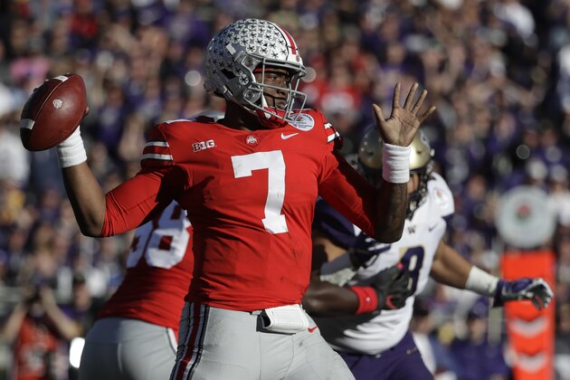 Ohio State quarterback Dwayne Haskins passes against Washington during the first half of the Rose Bowl NCAA college football game Tuesday, Jan. 1, 2019, in Pasadena, Calif. (AP Photo/Jae C. Hong)