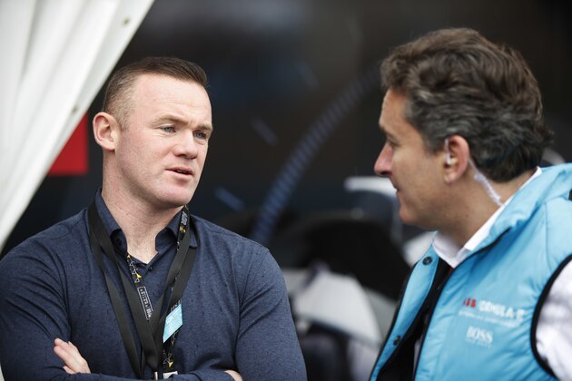 AD DIRIYAH, SAUDI ARABIA - DECEMBER 15: Wayne Rooney and Alejandro Agag, CEO of Formula E during the Formula E Championship Ad Diriyah E-Prix on December 15, 2018 in Ad Diriyah, Saudi Arabia. (Photo by  Joe Portlock/Handout/Getty Images)