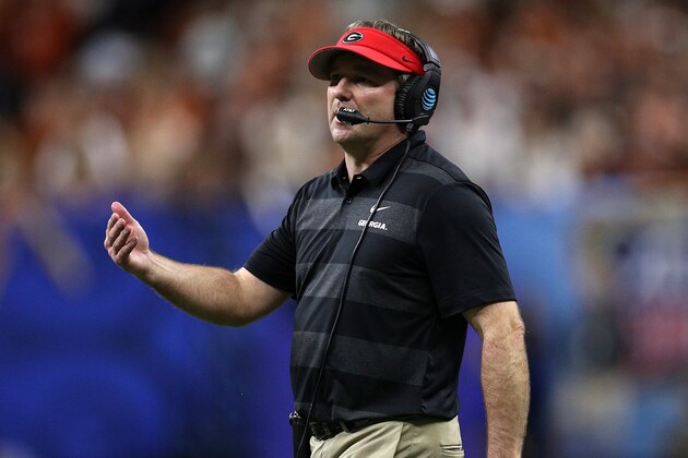 NEW ORLEANS, LOUISIANA - JANUARY 01:  Kirby Smart, head coach of the Georgia Bulldogs looks on during the Allstate Sugar Bowl at Mercedes-Benz Superdome on January 01, 2019 in New Orleans, Louisiana. (Photo by Chris Graythen/Getty Images)