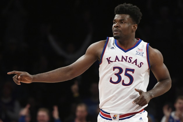 NEW YORK, NEW YORK - NOVEMBER 23: Udoka Azubuike #35 of the Kansas Jayhawks reacts during the second half of the game against Tennessee Volunteers at the NIT Season Tip-Off Tournament at Barclays Center on November 23, 2018 in the Brooklyn borough of New York City. (Photo by Sarah Stier/Getty Images)