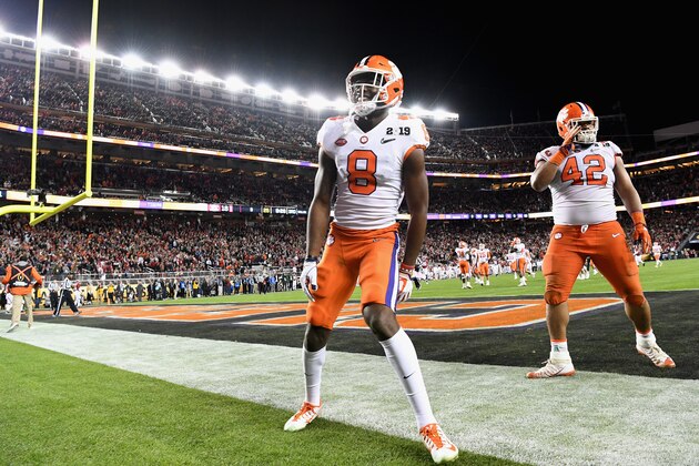 SANTA CLARA, CA - JANUARY 07:  Justyn Ross #8 of the Clemson Tigers celebrates his third quarter touchdown reception against the Alabama Crimson Tide in the CFP National Championship presented by AT&T at Levi's Stadium on January 7, 2019 in Santa Clara, California.  (Photo by Thearon W. Henderson/Getty Images)