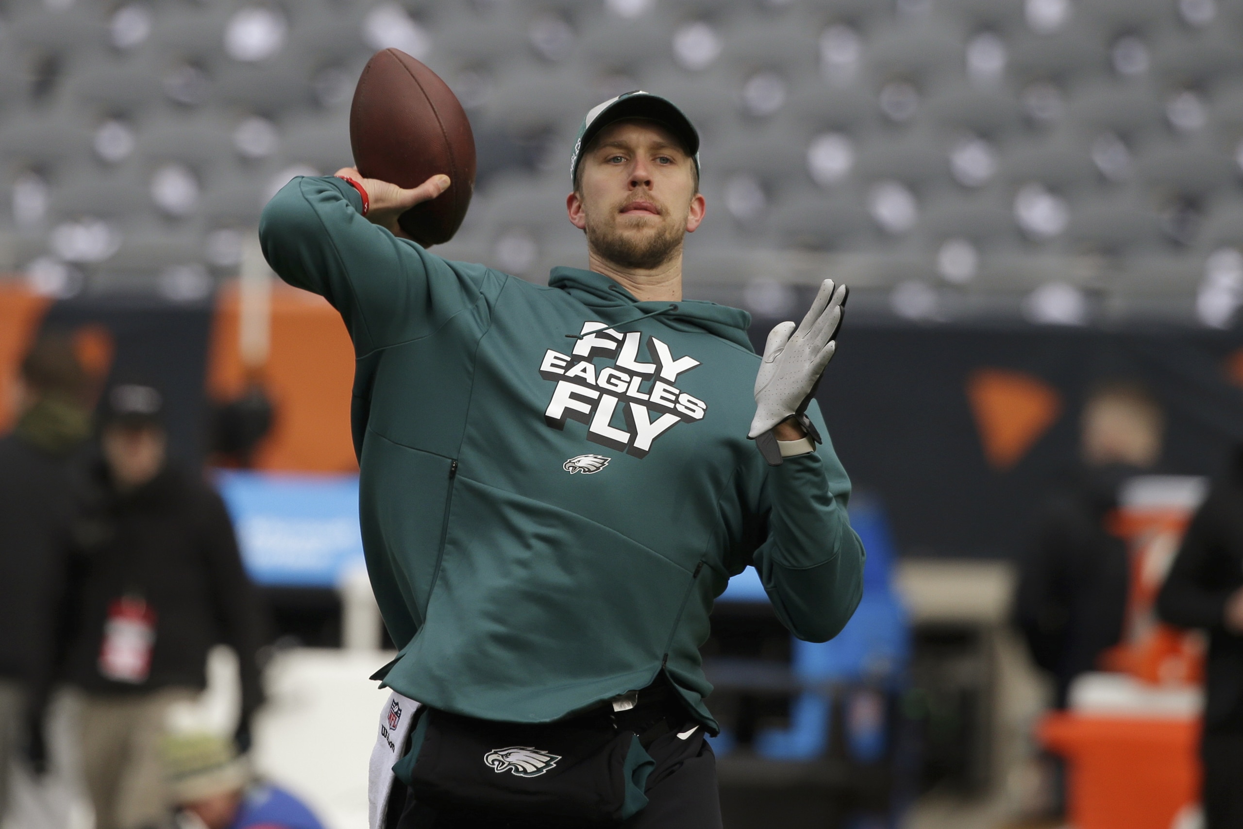 Philadelphia Eagles quarterback Nick Foles warms up before an NFL wild-card playoff football game against the Chicago Bears Sunday, Jan. 6, 2019, in Chicago. (AP Photo/David Banks)