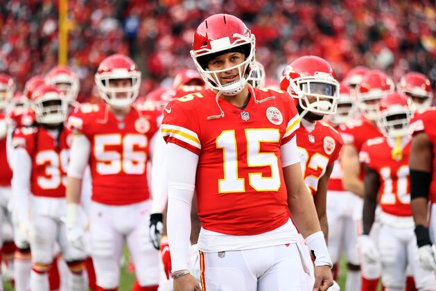 KANSAS CITY, MISSOURI - DECEMBER 30: Quarterback Patrick Mahomes #15 of the Kansas City Chiefs greets teammates during player introductions prior to the game against the Oakland Raiders at Arrowhead Stadium on December 30, 2018 in Kansas City, Missouri. (Photo by Jamie Squire/Getty Images) KANSAS CITY, MISSOURI - DECEMBER 30: Quarterback Patrick Mahomes #15 of the Kansas City Chiefs greets teammates during player introductions prior to the game against the Oakland Raiders at Arrowhead Stadium on December 30, 2018 in Kansas City, Missouri. (Photo by Jamie Squire/Getty Images)