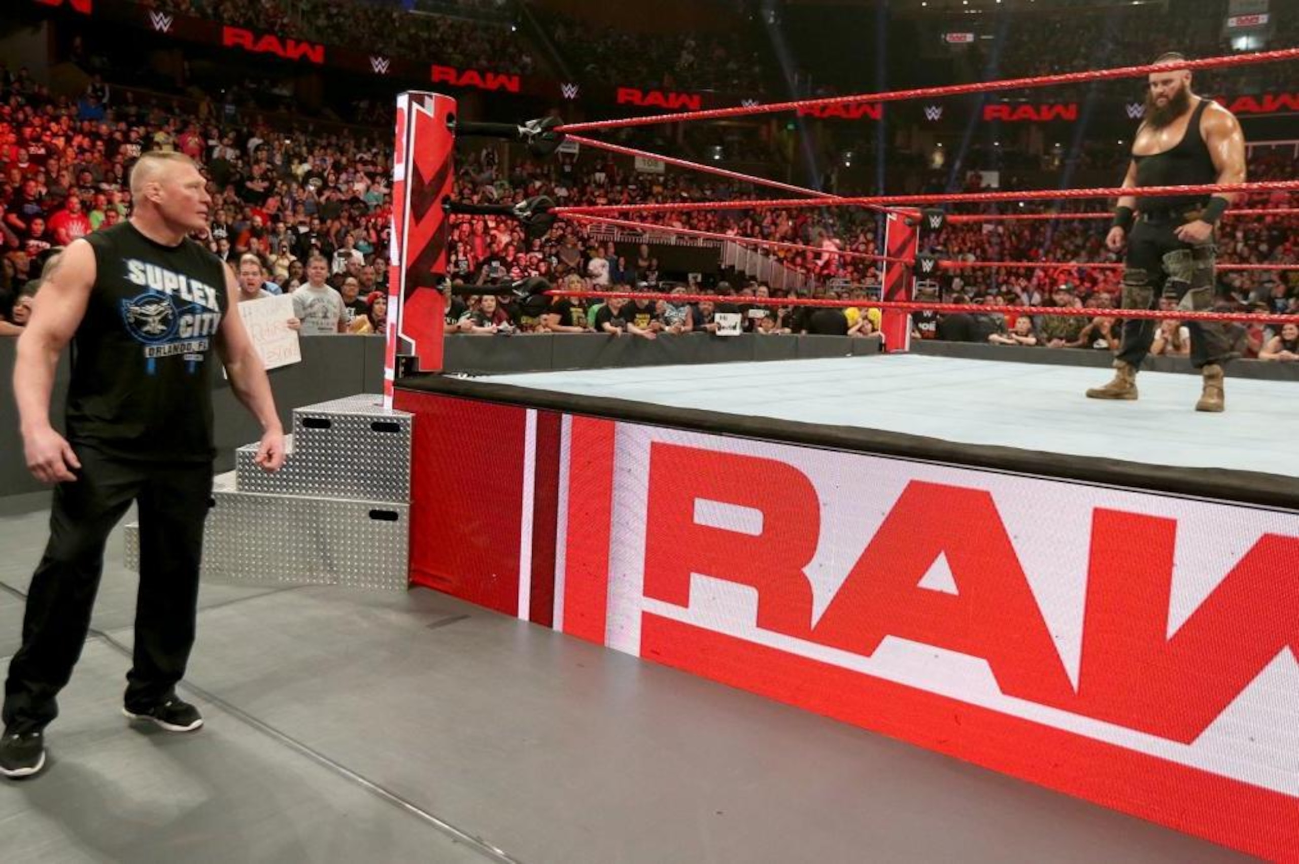 Braun Strowman doesn't stand a chance of beating Brock Lesnar at Royal Rumble 2019. Braun Strowman doesn't stand a chance of beating Brock Lesnar at Royal Rumble 2019.