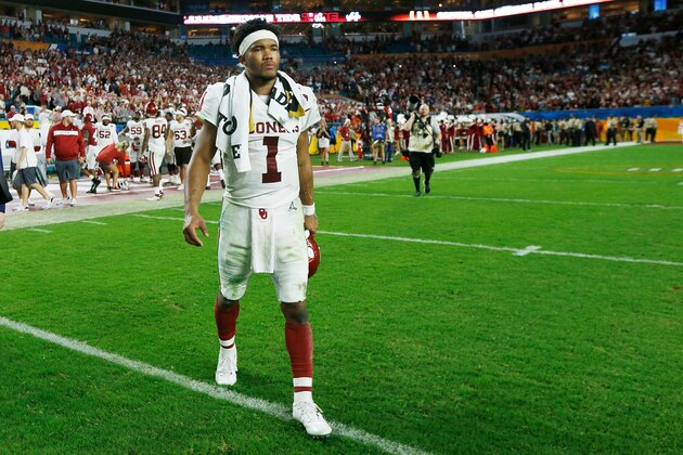 MIAMI, FL - DECEMBER 29:  Kyler Murray #1 of the Oklahoma Sooners reacts after losing to the Alabama Crimson Tide in the College Football Playoff Semifinal at the Capital One Orange Bowl at Hard Rock Stadium on December 29, 2018 in Miami, Florida.  (Photo by Michael Reaves/Getty Images)