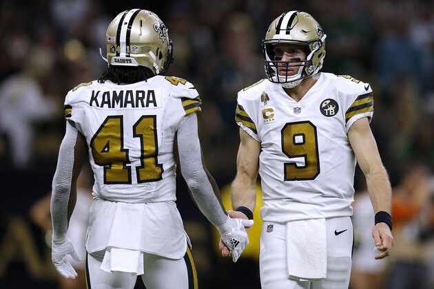 NEW ORLEANS, LA - NOVEMBER 18:  Drew Brees #9 of the New Orleans Saints and Alvin Kamara #41 react during a game against the Philadelphia Eagles at the Mercedes-Benz Superdome on November 18, 2018 in New Orleans, Louisiana.  (Photo by Jonathan Bachman/Getty Images)