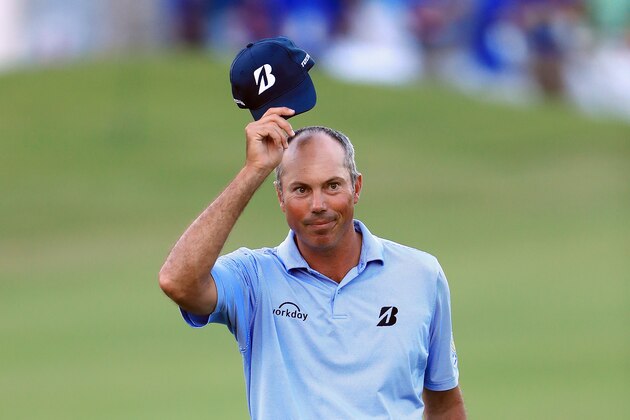 HONOLULU, HI - JANUARY 12:  Matt Kuchar of the United States acknowledges the crowd as he walks on the 18th hole during the third round of the Sony Open In Hawaii at Waialae Country Club on January 12, 2019 in Honolulu, Hawaii.  (Photo by Sam Greenwood/Getty Images)