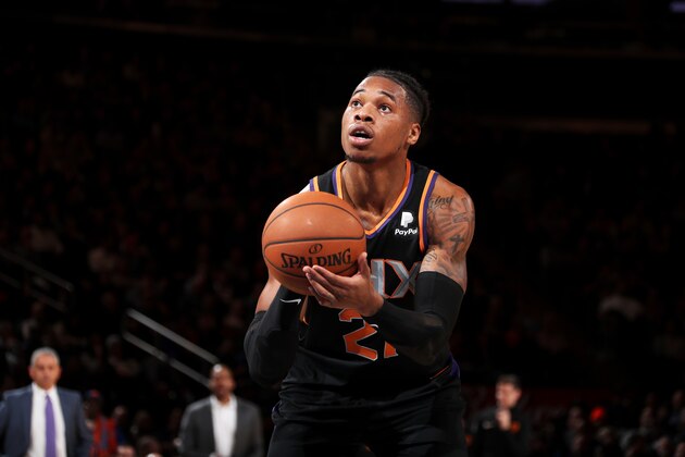 NEW YORK, NY - DECEMBER 17: Richaun Holmes #21 of the Phoenix Suns shoots a free-throw against the New York Knicks on December 17, 2018 at Madison Square Garden in New York City, New York. NOTE TO USER: User expressly acknowledges and agrees that, by downloading and or using this photograph, User is consenting to the terms and conditions of the Getty Images License Agreement. Mandatory Copyright Notice: Copyright 2018 NBAE (Photo by Nathaniel S. Butler/NBAE via Getty Images) NEW YORK, NY - DECEMBER 17: Richaun Holmes #21 of the Phoenix Suns shoots a free-throw against the New York Knicks on December 17, 2018 at Madison Square Garden in New York City, New York. NOTE TO USER: User expressly acknowledges and agrees that, by downloading and or using this photograph, User is consenting to the terms and conditions of the Getty Images License Agreement. Mandatory Copyright Notice: Copyright 2018 NBAE (Photo by Nathaniel S. Butler/NBAE via Getty Images)