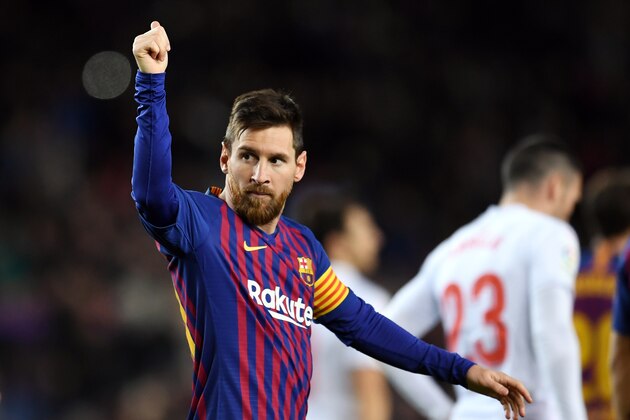BARCELONA, SPAIN - JANUARY 13: Lionel Messi of FC Barcelona celebrates his team's second goal during the La Liga match between FC Barcelona and SD Eibar at Camp Nou on January 13, 2019 in Barcelona, Spain. The goal is Messi's 400th goal in La Liga for FC Barcelona. (Photo by David Ramos/Getty Images)